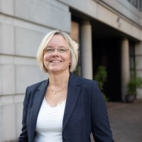 Stephanie Knueppel Email & Phone Number