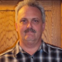 v Employee Tom Packenham's profile photo