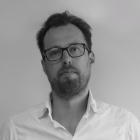 Daniel Tyrén Email