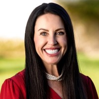 Wendy Mueller Email & Phone Number