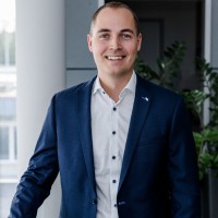 Lars Möllenbrink Email