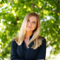 Anna S. Email