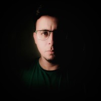 Léo Araujo Email