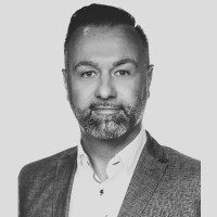 MRH Trowe Employee Timo Bacher's profile photo