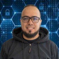 Etraining S.A.S. Employee Favian Tribaldos's profile photo