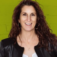 New Leaf Brand Strategy + Design Employee Kim Barron's profile photo
