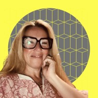 Clare Bloomfield Email