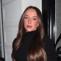 Ellie Gunn Email