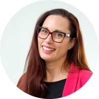 Unique Employee Lara Brugnolo's profile photo
