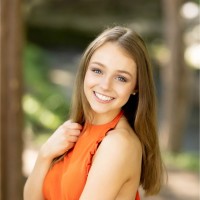 Lindsay Heusinger Email