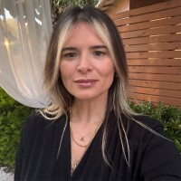 Ceyda Kanatlar Email
