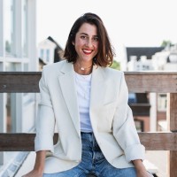 Emma Sullivan Email & Phone Number