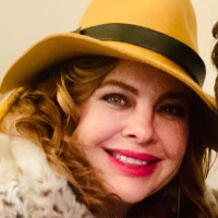 Carrie Hacker Email & Phone Number