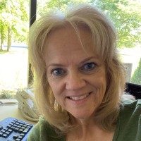 Viewpoint Systems Employee Karen Williams's profile photo