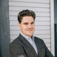 Christopher Lyons Email