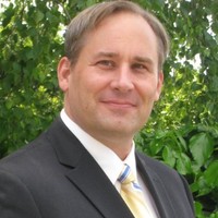 Jonathan Corners Email & Phone Number