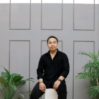Komang Kusuma Email