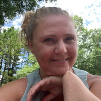 Waynes Pest Control Employee Kerri Rayford's profile photo