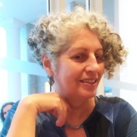 Instituto Igarapé Employee Débora Chaves's profile photo