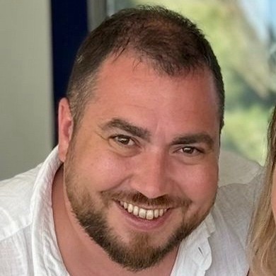 REVERS.IO Employee Vincent Torres's profile photo