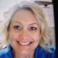 Kari Lemert- Fernandez Email & Phone Number