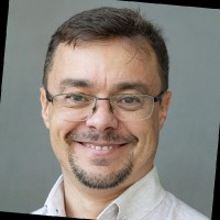 Vadym Parashchevin Email