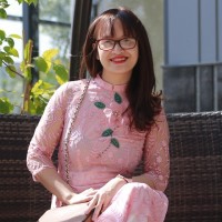 UrBox - Digital Rewards & Loyalty Solution Employee Trang Hong's profile photo