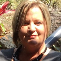 Lisa Psomas Email