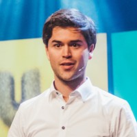 Tim Möhlmann Email