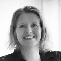 Karin de Waal Email