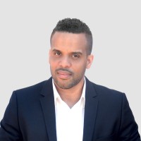 Premier Accessory Group Employee Victor Mariano's profile photo