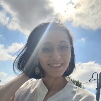Nathalia Gomes Email