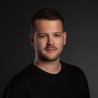 Andreas Feuerstein Email