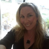 Sarah Stelter Email & Phone Number