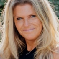 Dish Network Employee Elizabeth Williams's profile photo