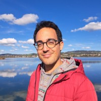 Luis Torrejón MacHado Email