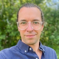 Simon Stumpf Email & Phone Number