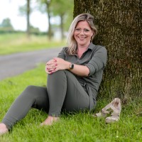 Dagmar de Vries Email & Phone Number