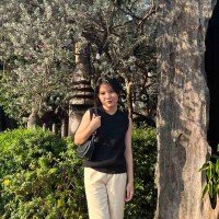 Phấn Nhung Email