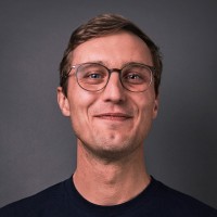 Florian Huchthausen Email