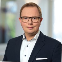 Stephan Häger Email