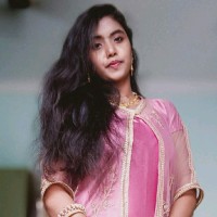 Shazia Farooque Email