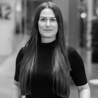 Elin Eidewing Email