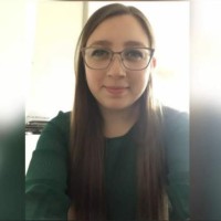 Fernanda Leal Email