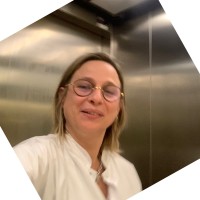 CHU de Saint-Etienne Employee Amandine Gagneux-Brunon's profile photo