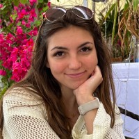 Arelia Busnardo Email