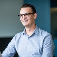Saša Nikolič Email
