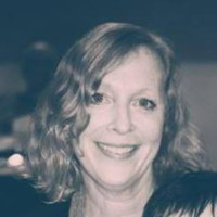 Carolyn R Email