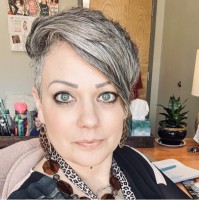 Danielle Tsitsios Email & Phone Number