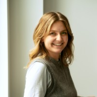 Ruth Moir Email & Phone Number